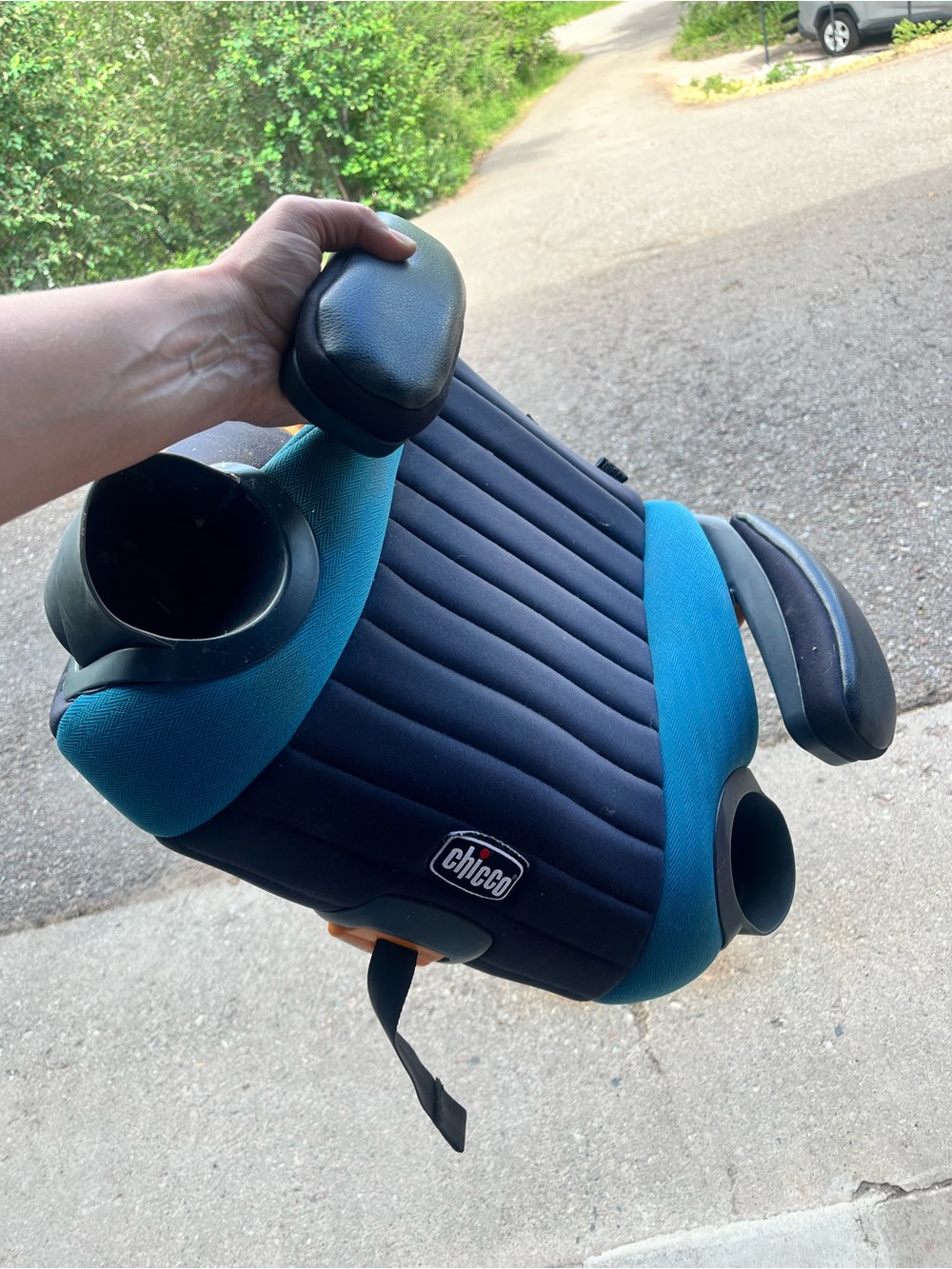 Chicco Blue Booster Car Seat - Comfort Booster with Cup Holders